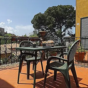  Affittacamere Casa Ariodante Italia